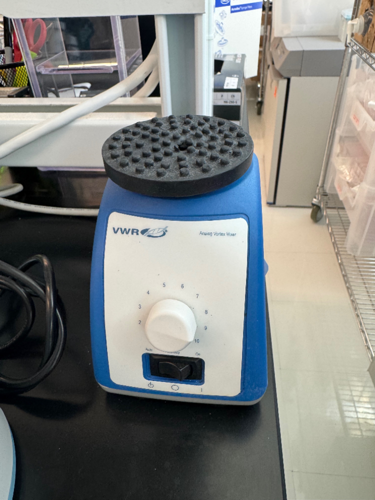 Image of VWR Analog Vortex Mixer